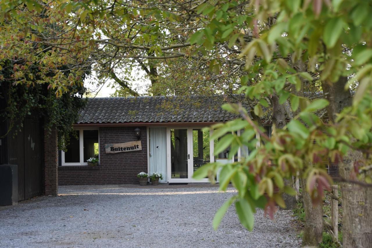 Buitenuit * Boxtel